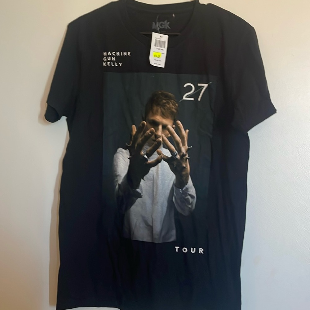 Brand new Machine Gun Kelly Tee